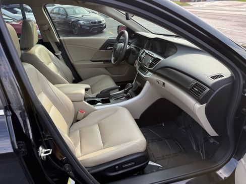Used 2015 Honda Accord EX-L image 10