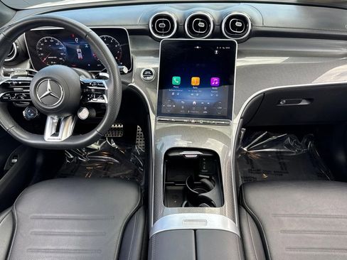 Used 2025 Mercedes-Benz GLC 43 AMG 4MATIC image 4