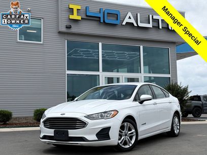 Used 2019 Ford Fusion SE