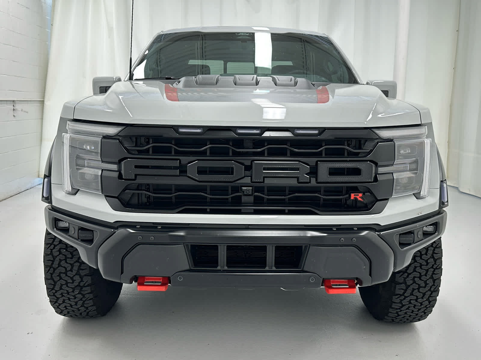 Used 2026 Ford F150 Raptor w/ Equipment Group 803A Raptor R AWD/4WD image 5