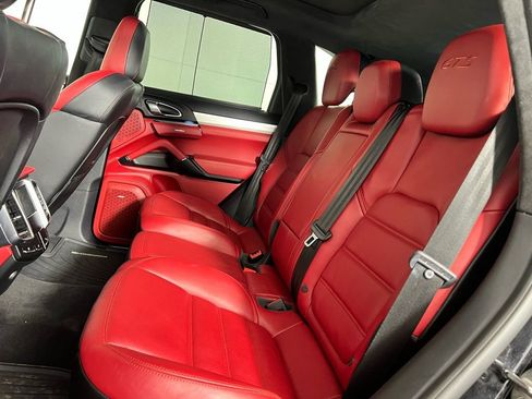 Certified 2018 Porsche Cayenne GTS image 24
