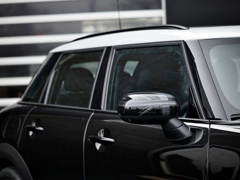 New 2026 MINI Cooper S image 3