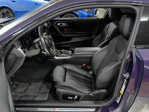 Used 2023 BMW 230i Coupe w/ M Sport Package RWD image 4