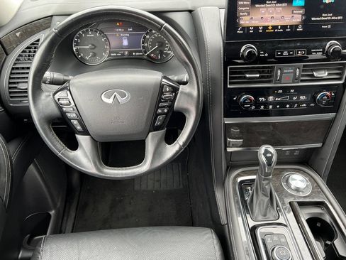 Used 2024 INFINITI QX80 Luxe AWD/4WD image 17
