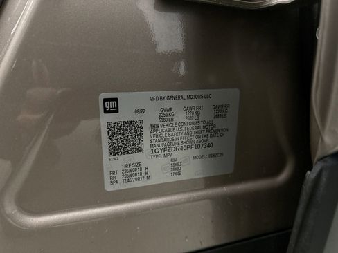 Used 2023 Cadillac XT4 Premium Luxury image 12