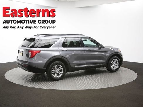 Used 2022 Ford Explorer XLT w/ Equipment Group 202A image 42