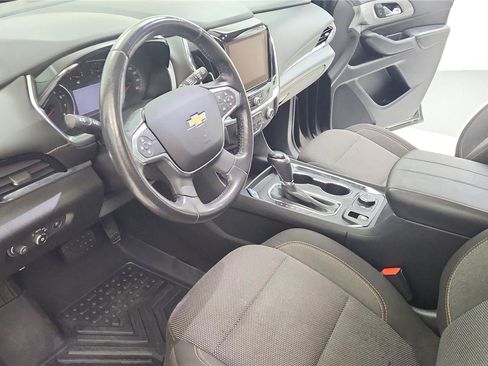 Used 2018 Chevrolet Traverse LT FWD image 9