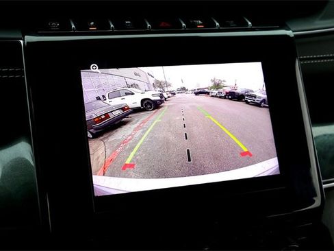 Used 2023 Jeep Grand Cherokee Altitude image 17