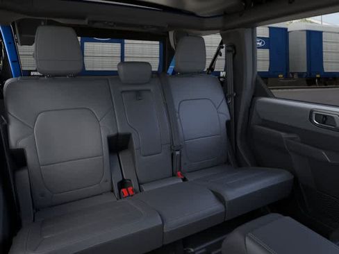 New 2026 Ford Bronco Big Bend w/ Black Diamond Package AWD/4WD image 11