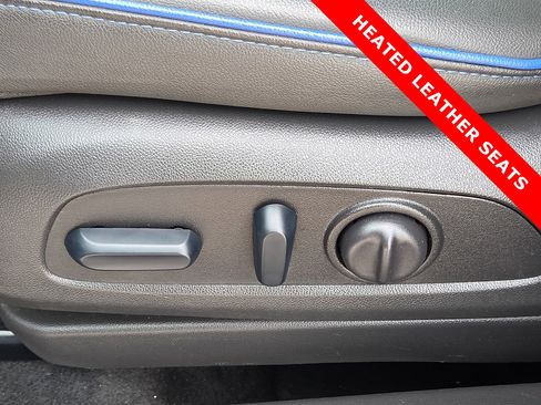 Used 2025 Buick Encore GX Sport Touring w/ Advanced Technology Package FWD image 14