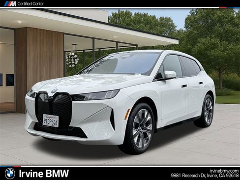 Used 2026 BMW iX xDrive45 w/ Premium Package image 1