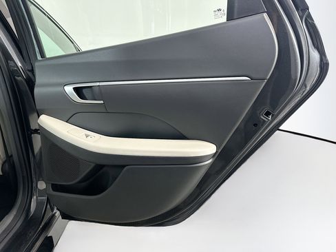 Used 2025 Hyundai Sonata SEL FWD image 30