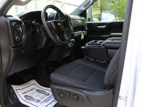 Used 2024 Chevrolet Silverado 2500 W/T w/ WT Fleet Convenience Package AWD/4WD image 27