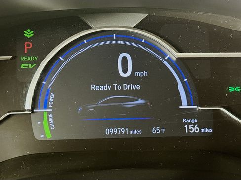 Used 2018 Honda Clarity Plug-In Hybrid image 18