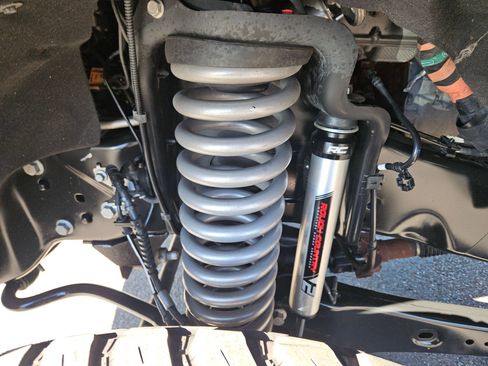 Used 2025 Ford F250 Lariat image 10