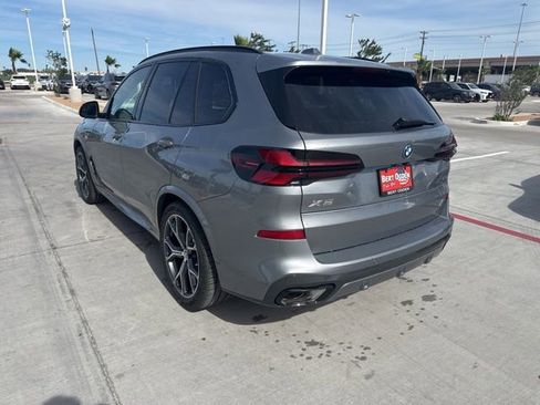 New 2026 BMW X5 xDrive50e w/ Executive Package AWD/4WD image 4