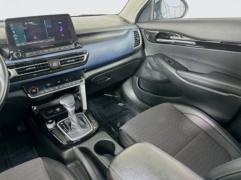 Certified 2023 Kia Seltos S w/ Navigation Package FWD image 22