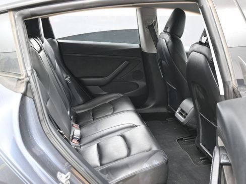 Used 2023 Tesla Model 3 Standard Range RWD image 38