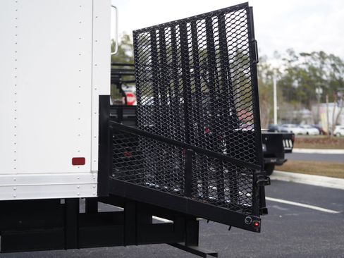 New 2025 Chevrolet Low Cab Forward 5500XG RWD image 39