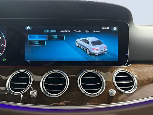 Certified 2022 Mercedes-Benz E 350 4MATIC Sedan image 23