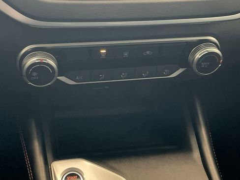 Used 2022 Nissan Altima 2.5 SR image 18