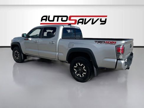 Used 2022 Toyota Tacoma TRD Off-Road w/ Technology Package AWD/4WD image 5