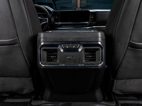 Used 2024 Chevrolet Silverado 2500 LTZ w/ LTZ Plus Package AWD/4WD image 34