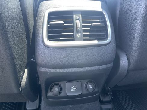 Used 2018 Kia Sorento SX FWD image 22