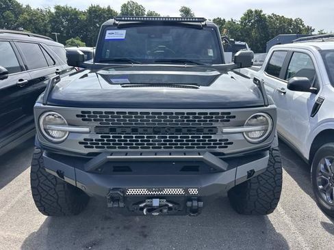 Used 2025 Ford Bronco Badlands AWD/4WD image 2