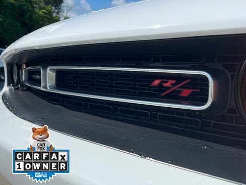 Used 2021 Dodge Challenger R/T RWD image 4
