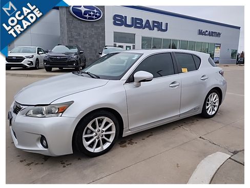 Used 2011 Lexus CT 200h image 2