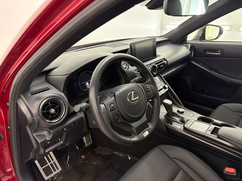 Certified 2025 Lexus IS 350 F Sport w/ Accessory Package 2 RWD image 4