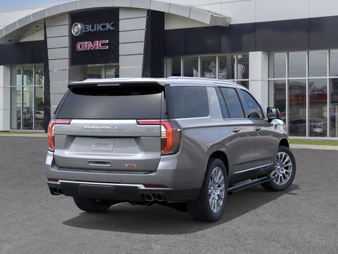 New 2026 GMC Yukon XL Denali w/ Sun & Power Step Package image 4