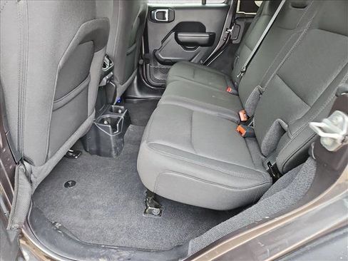 Used 2021 Jeep Wrangler Unlimited Sport AWD/4WD image 8