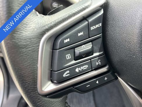 Used 2023 Subaru Ascent Premium w/ Convenience Package AWD/4WD image 30