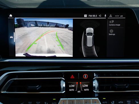 Used 2019 BMW X7 xDrive40i w/ Cold Weather Package AWD/4WD image 36