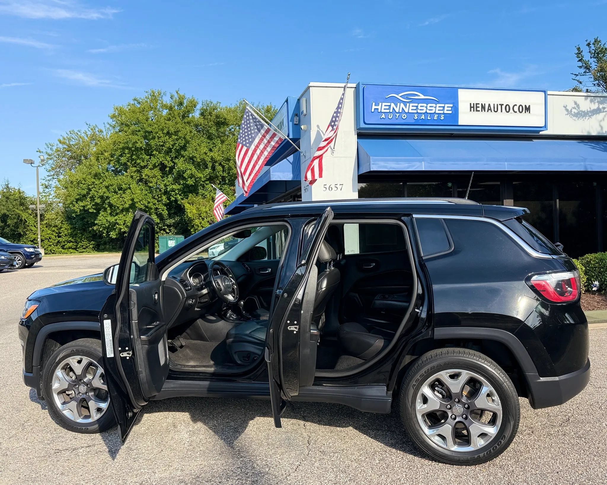 Used 2020 Jeep Compass Limited AWD/4WD image 5