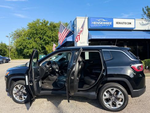 Used 2020 Jeep Compass Limited AWD/4WD image 5