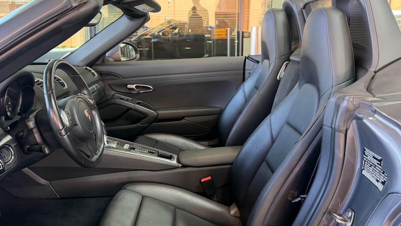 Certified 2015 Porsche Boxster RWD image 5