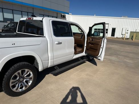 Used 2020 RAM 1500 Limited image 40