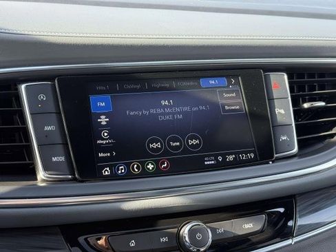 Used 2022 Buick Enclave Essence w/ Experience Buick Package image 26