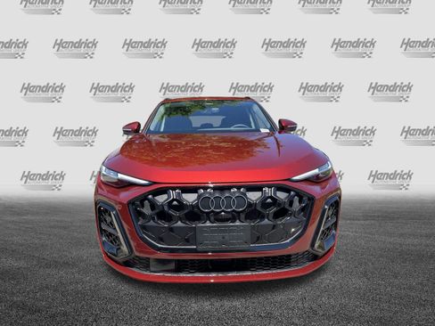 Used 2026 Audi Q5 Premium Plus AWD/4WD image 3