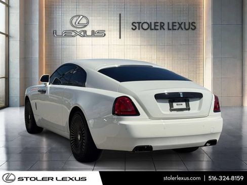 Used 2017 Rolls-Royce Wraith RWD image 5