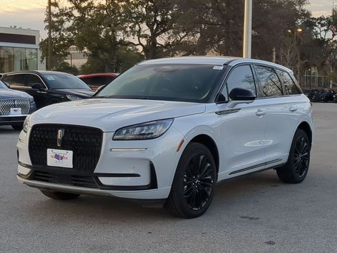 New 2025 Lincoln Corsair Premiere w/ Equipment Group 101A image 7