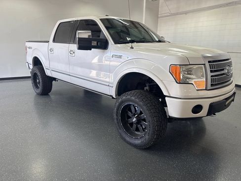 Used 2011 Ford F150 Platinum w/ Max Trailer Tow Pkg AWD/4WD image 2