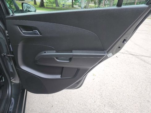 Used 2015 Chevrolet Sonic LT FWD image 27