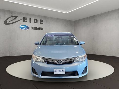 Used 2012 Toyota Camry LE FWD image 4
