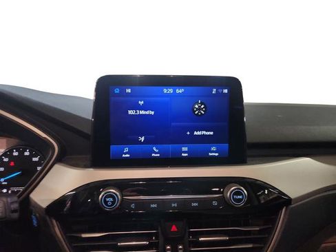 Used 2022 Ford Escape SE image 13