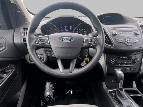 Used 2017 Ford Escape SE AWD/4WD image 6