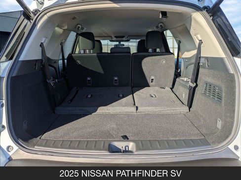 New 2025 Nissan Pathfinder SV image 20